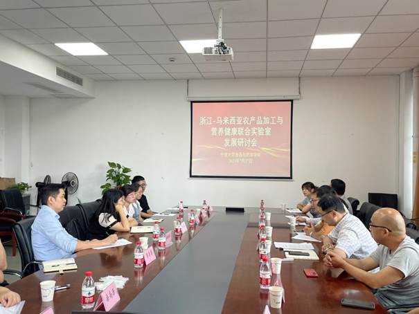 2e7df27dbf59338acf578166aeeceee